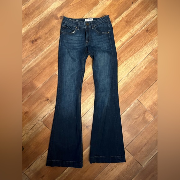 DL 1961 Joy Flare Jeans in pulse 27 - Picture 1 of 4